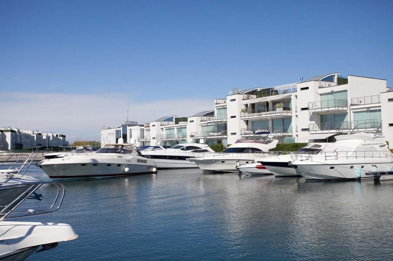 Appartamento "Mare E Relax" A Jesolo Lido - 6 Posti Letto Extérieur photo